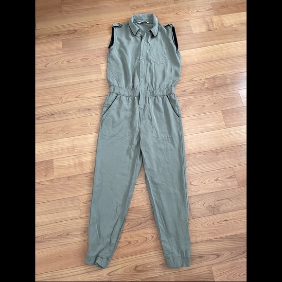 ZARA Jumpsuit - Picture 1 of 4